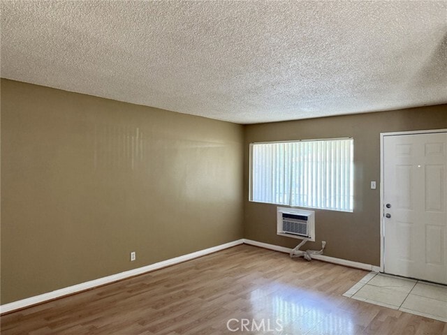 Building Photo - 4830 Canoga St