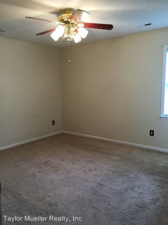 Building Photo - 3 br, 2 bath House - 200 Summerfield Street