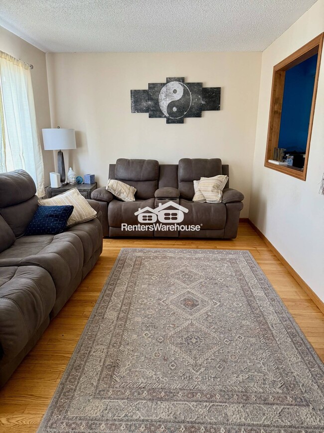 Foto del edificio - 4463 Cinnamon Ridge Cir