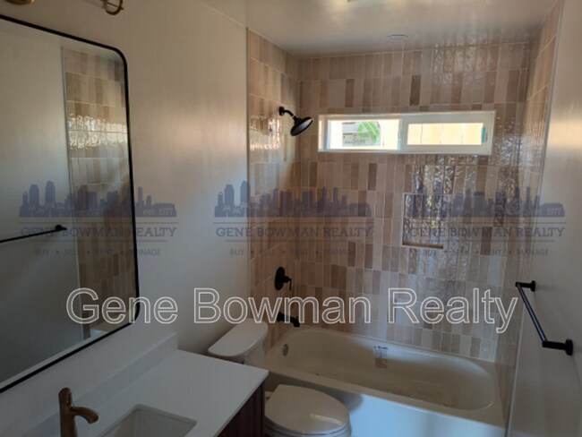 Foto del edificio - 2205 E 24th St