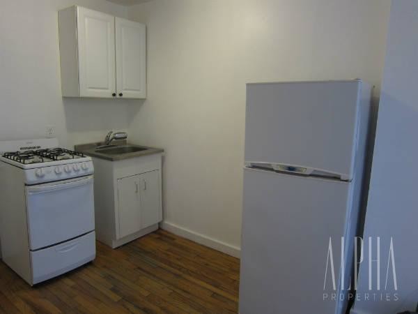Foto del edificio - 512 E 13th St
