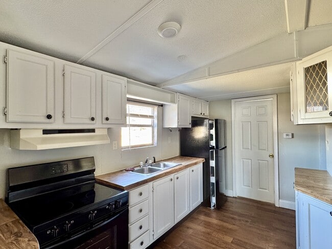 Foto del edificio - 610 Old Slag Rd