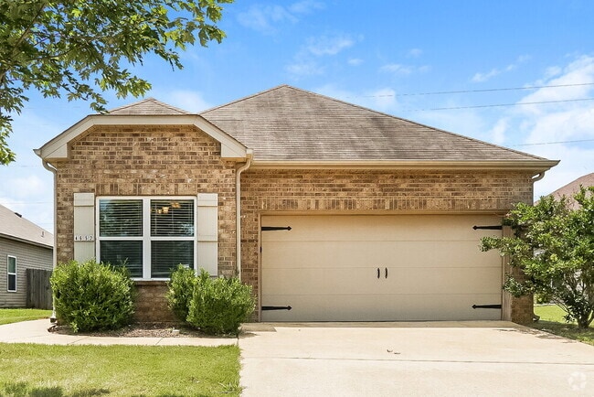 Building Photo - 4652 Rosser Loop Dr