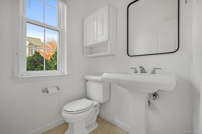 Foto del edificio - 45 High Point Cir