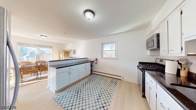 Foto del edificio - 121 3rd St