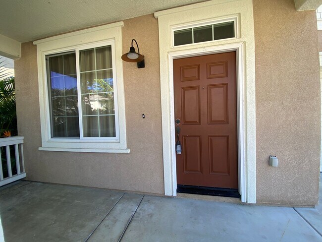 Foto del edificio - 2 story 4 Bedroom Home located in Amber Woods Community