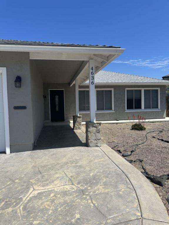 Foto del edificio - 4636 Benhurst Ave