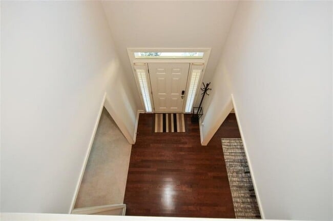 Building Photo - 100 Northbrooke Trace