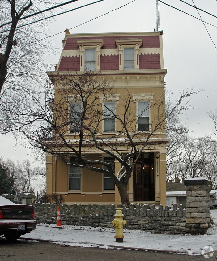 Building Photo - 2303 Ohio Ave