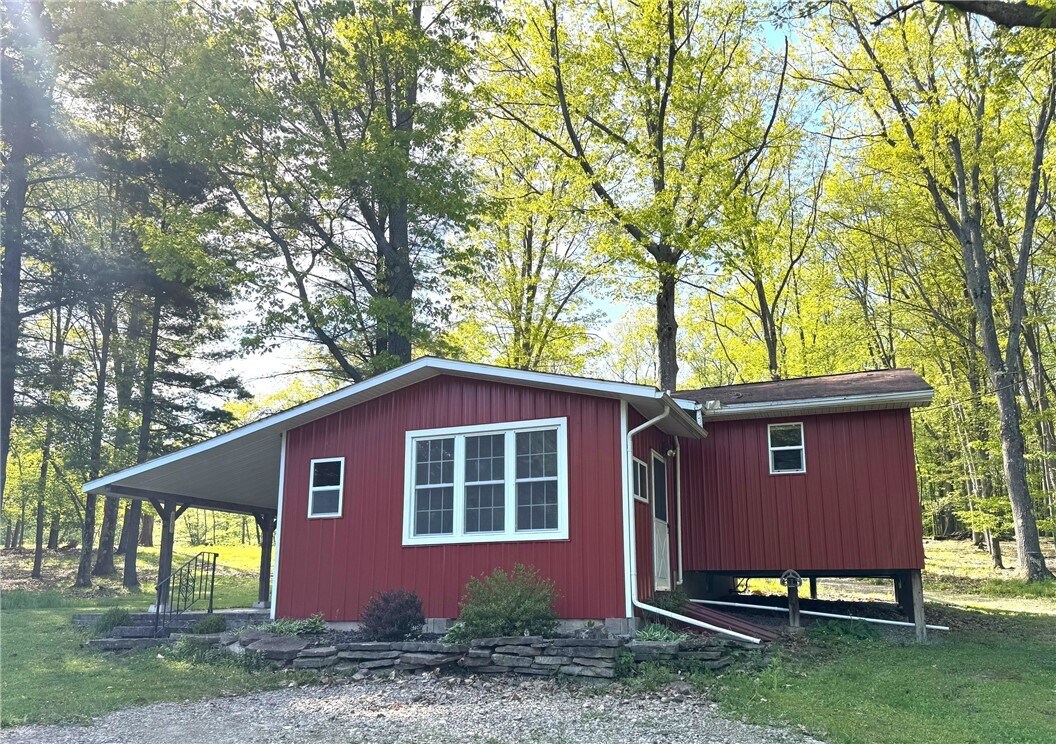 Foto principal - 9095 Bert Harvey Rd