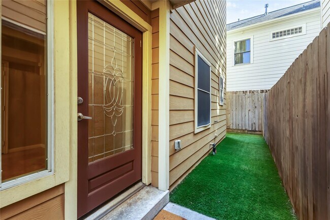 Foto del edificio - 934 W 26th St