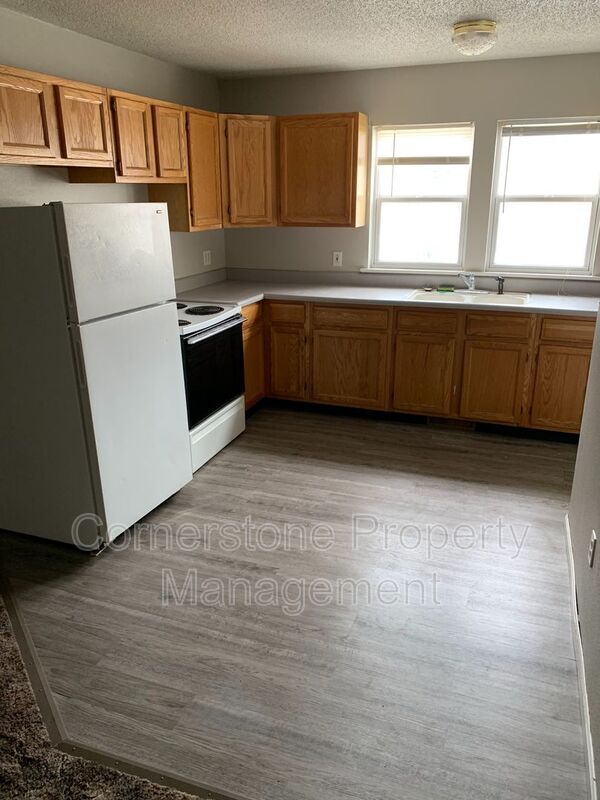 Building Photo - 1212 S 22nd St
