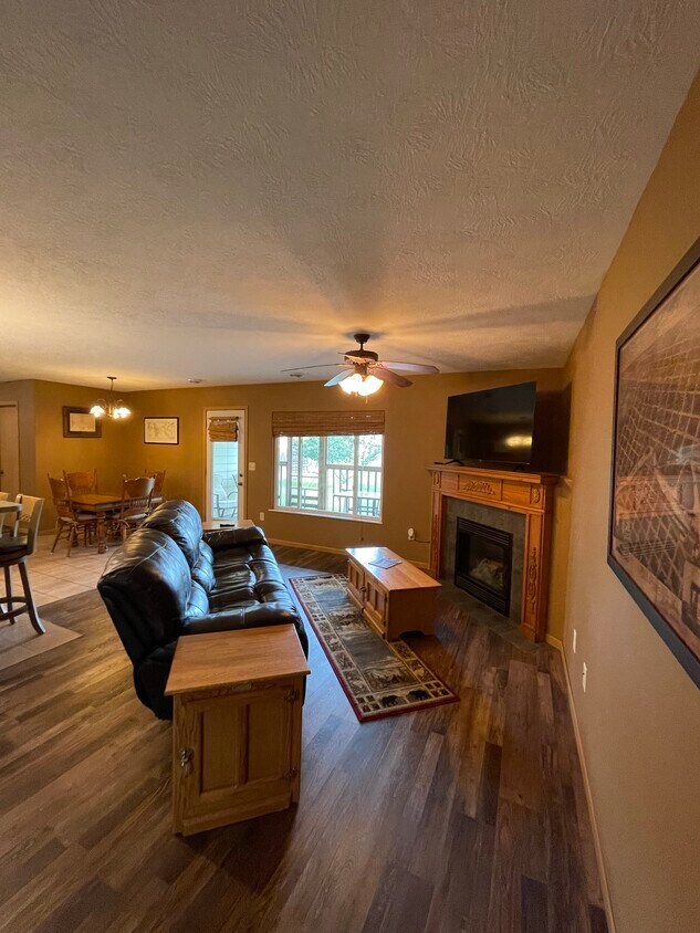 325 Scott Pl, Tea, SD 57064 Townhome Rentals in Tea SD