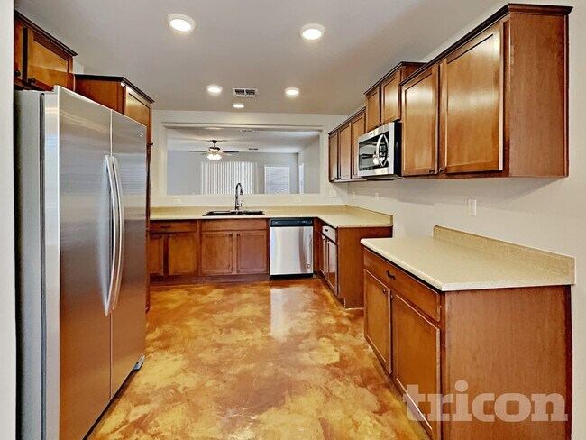 Foto del edificio - 43683 W Arizona Ave