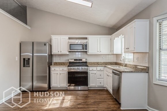 Building Photo - 3104 Rock Pine Ct