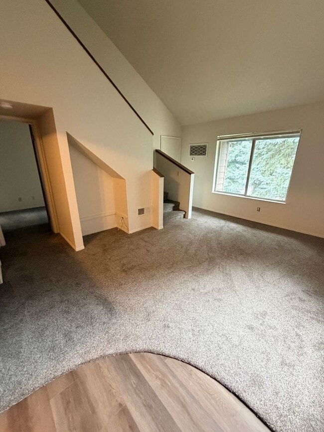 Building Photo - 1200 S Riordan Ranch St