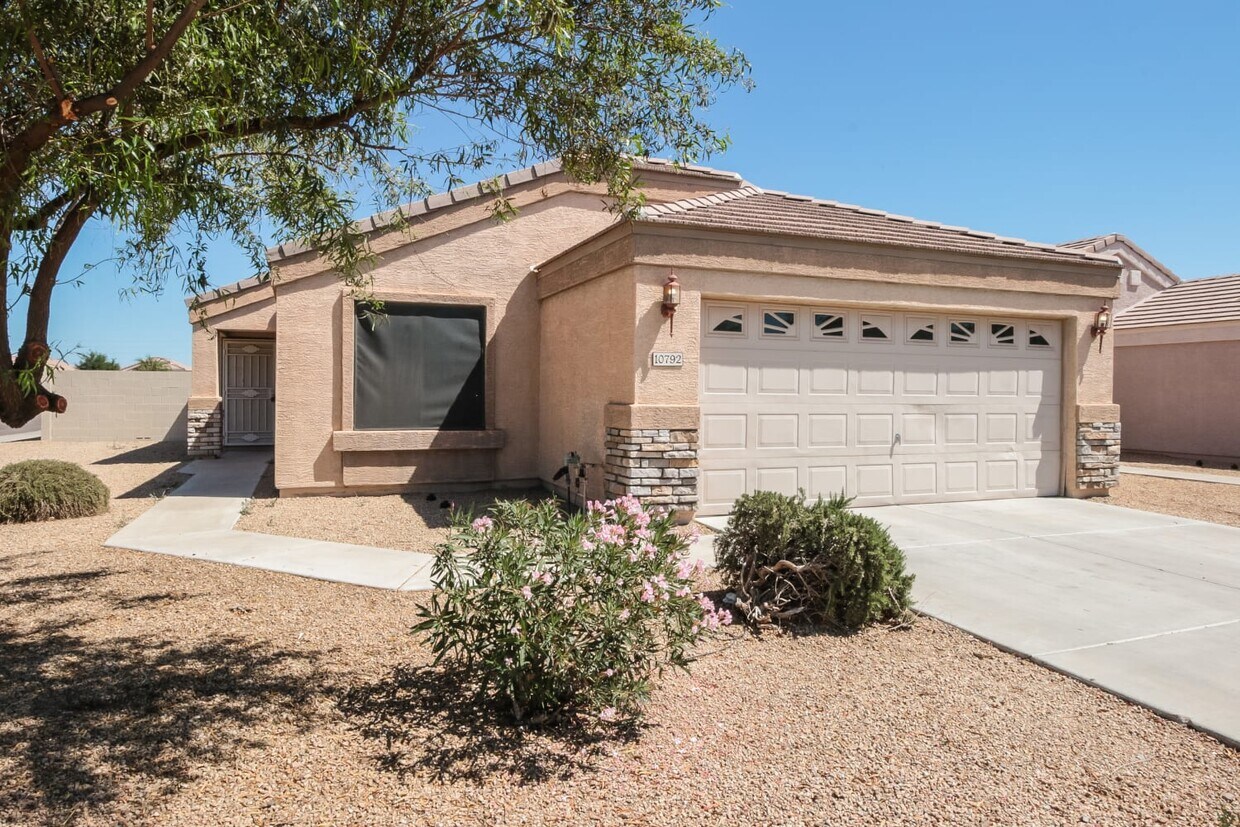 Foto principal - 10792 W Flanagan St