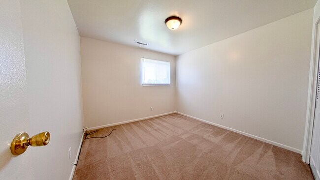 Building Photo - Haven Oaks Apartments