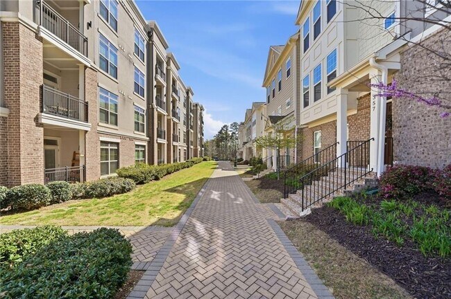 Foto del edificio - 361 Watson Ave