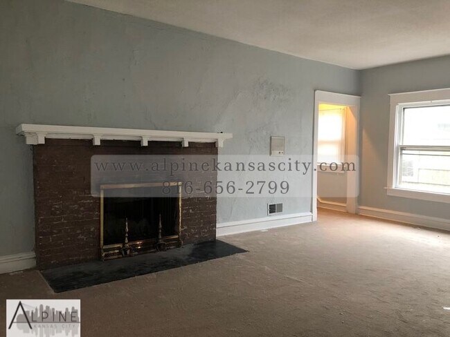 Foto del edificio - Spacious & Unique Home Available Now!