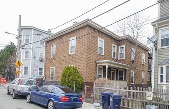 Building Photo - 25 Magee St