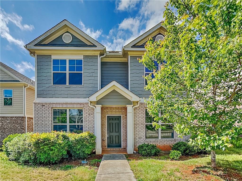 Primary Photo - 157 Daisy Cir