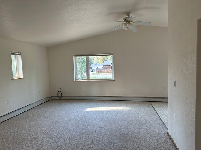 Living Room - 3435 Laurance Rd