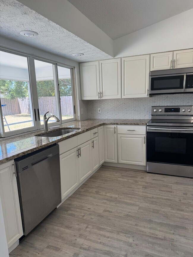 Foto del edificio - 262 SW Crescent Ave