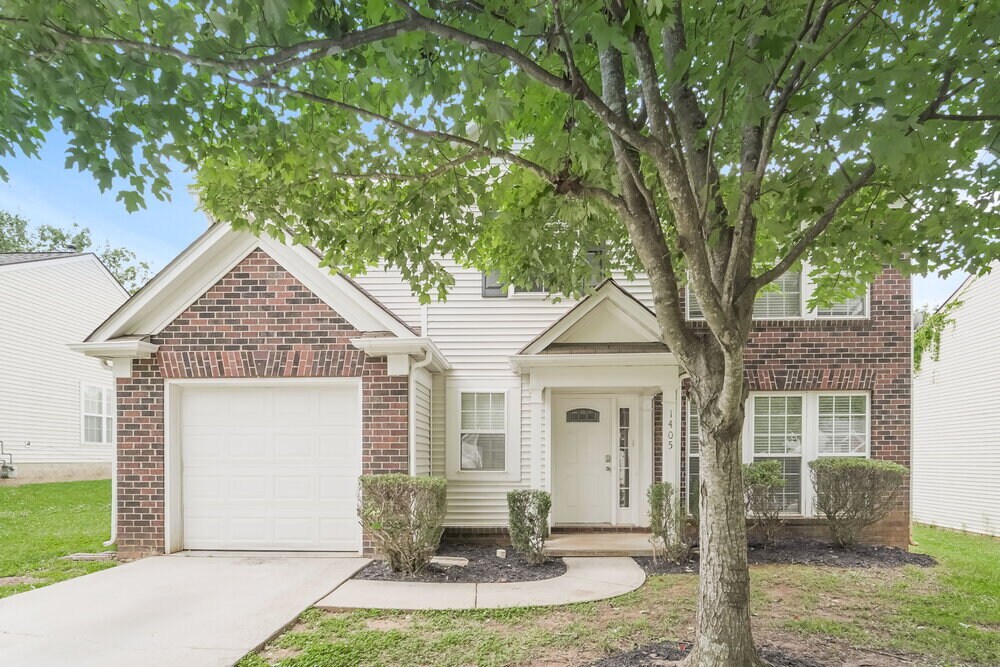 Primary Photo - 1405 Chimney Rock Ct