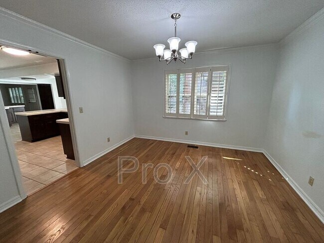 Foto del edificio - 2825 Inwood Ln