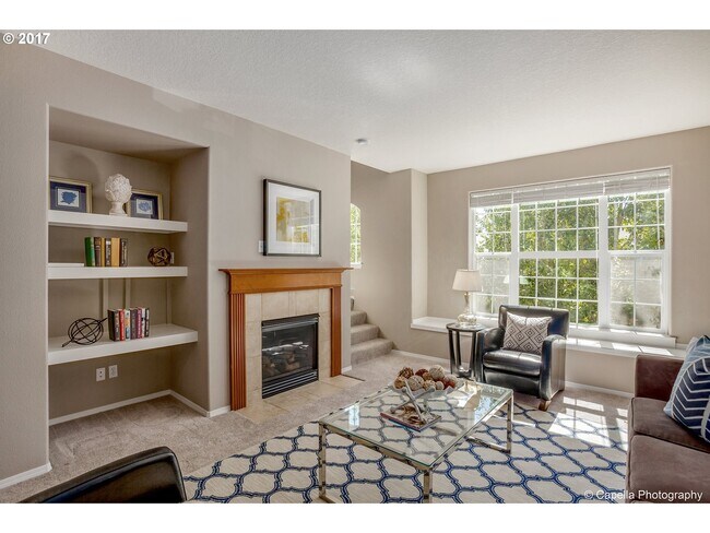 Building Photo - 5685 NE Orenco Gardens Dr