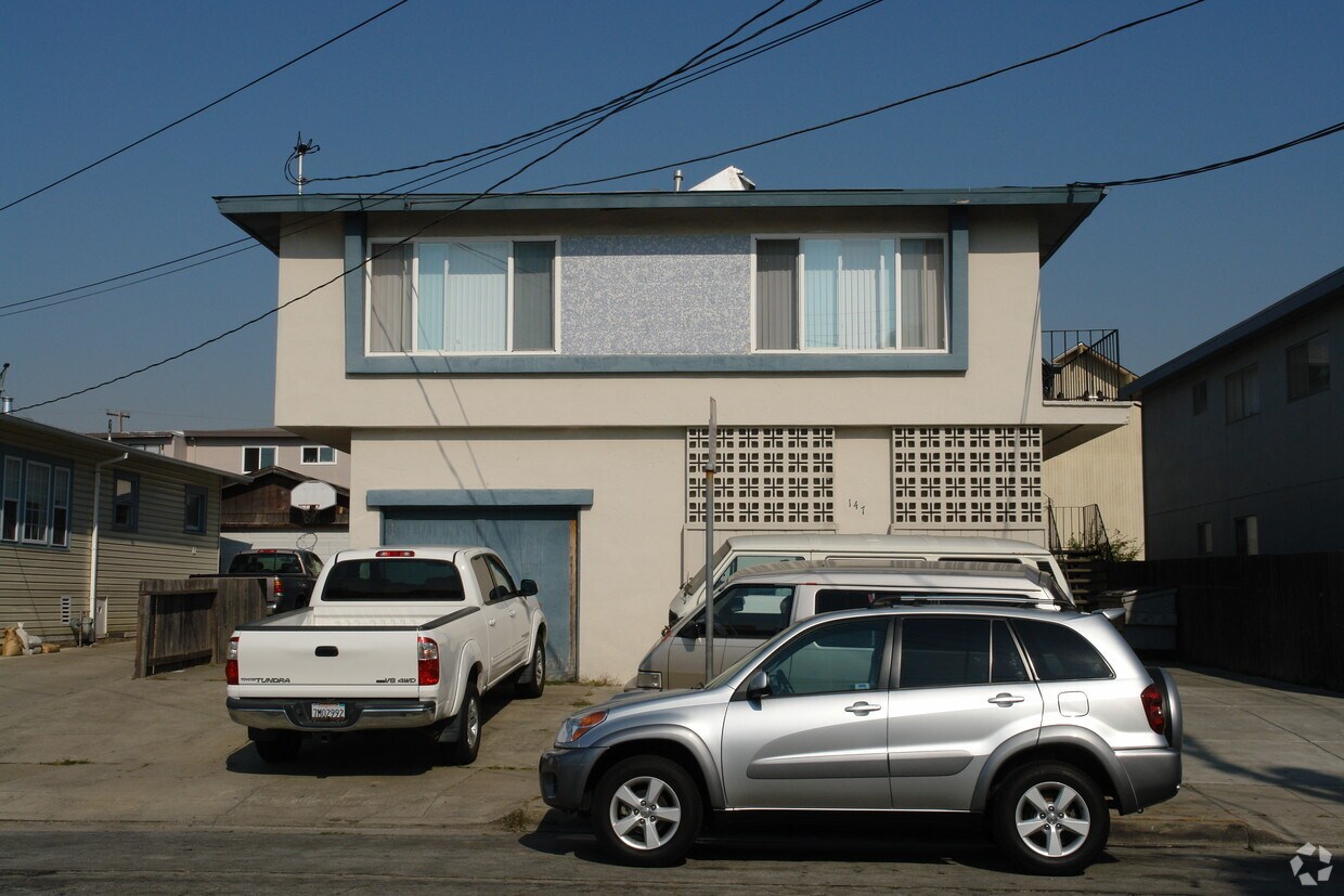 Primary Photo - 147 San Diego Ave