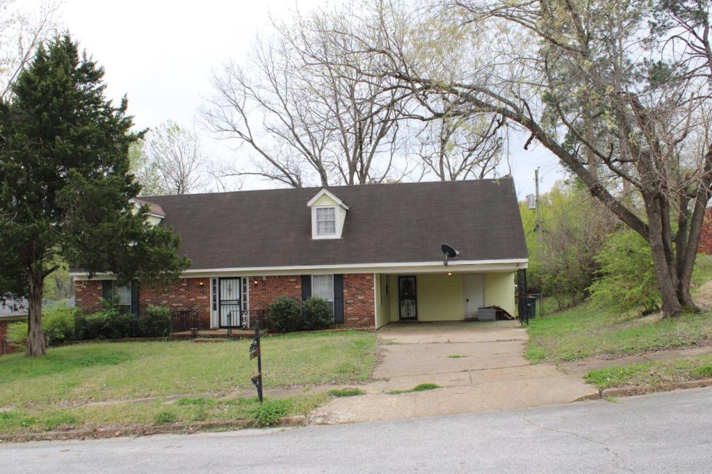Primary Photo - 2895 Spring Ridge Dr