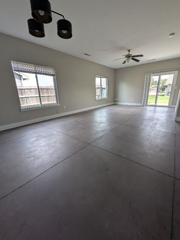 Foto del edificio - 5502 N Edwards Cir