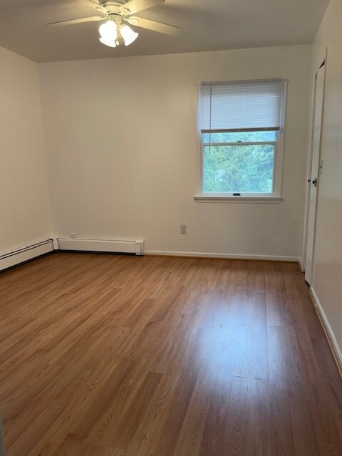 Bedroom main area - 1824 Pershing Pl