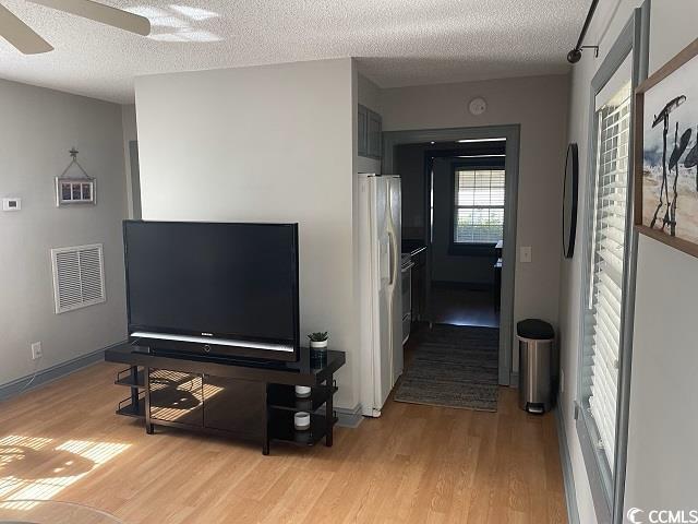 Foto del edificio - 414 36th Ave N