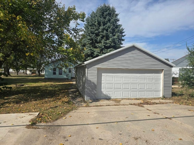 Building Photo - 117 S Rutledge St