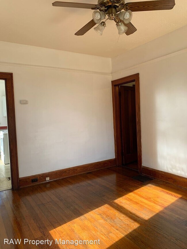 Building Photo - 2 br, 1 bath House - 1415 Beech Avenue