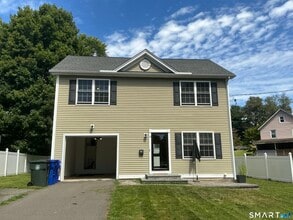 Building Photo - 38 Glastonbury Ave