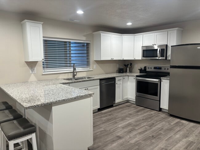 Building Photo - 2651 Stonebury Loop Rd