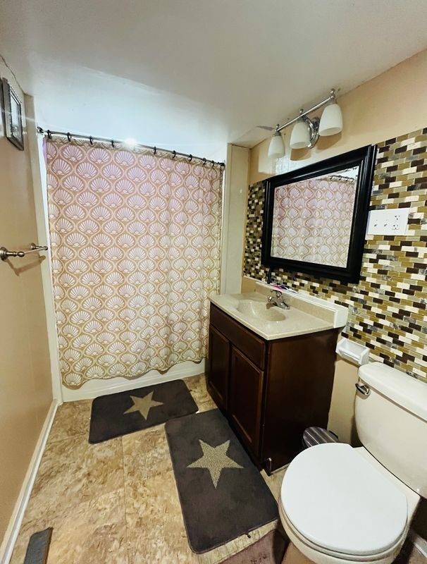 Foto del edificio - 1523A River St, A