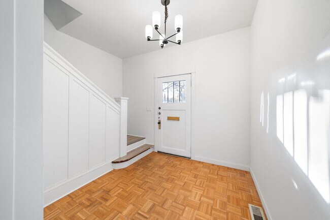 Foto del edificio - 7414 NE 6th Ave