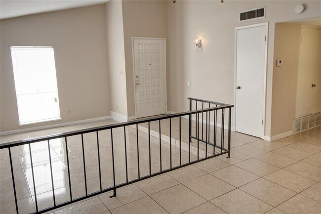 Building Photo - 3826 Postwood Dr