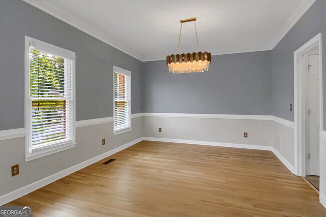 Foto del edificio - 140 Heritage Ct