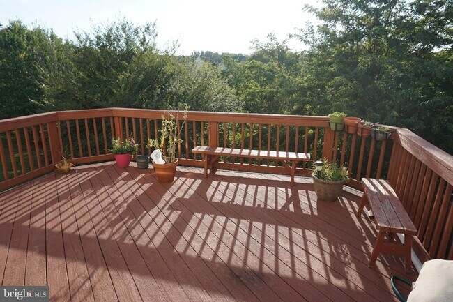 Building Photo - 4512 Vermeer Ct