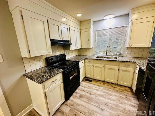 Foto del edificio - 1209 E Twin Lakes Dr