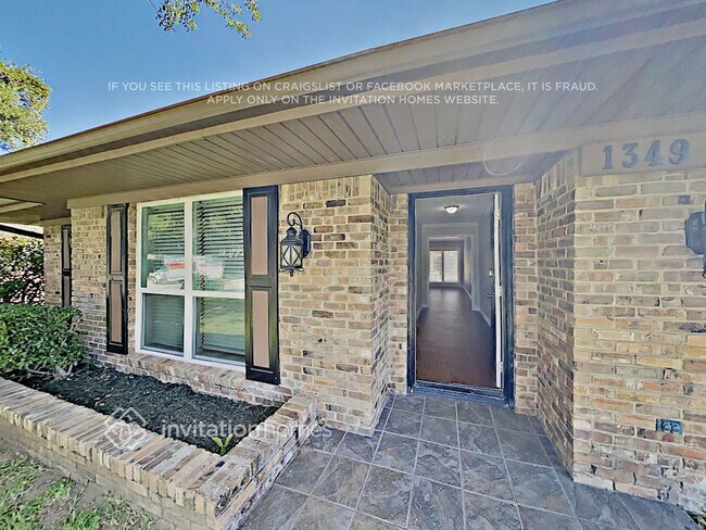 Building Photo - 1349 Glenhill Ln