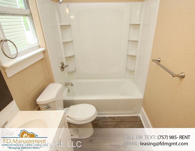 Building Photo - 4 br, 3 bath House - 1808 Barre Street