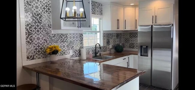 Building Photo - 5405 Montoya Dr