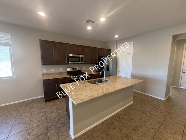 Building Photo - 10140 S Rolling Water Dr